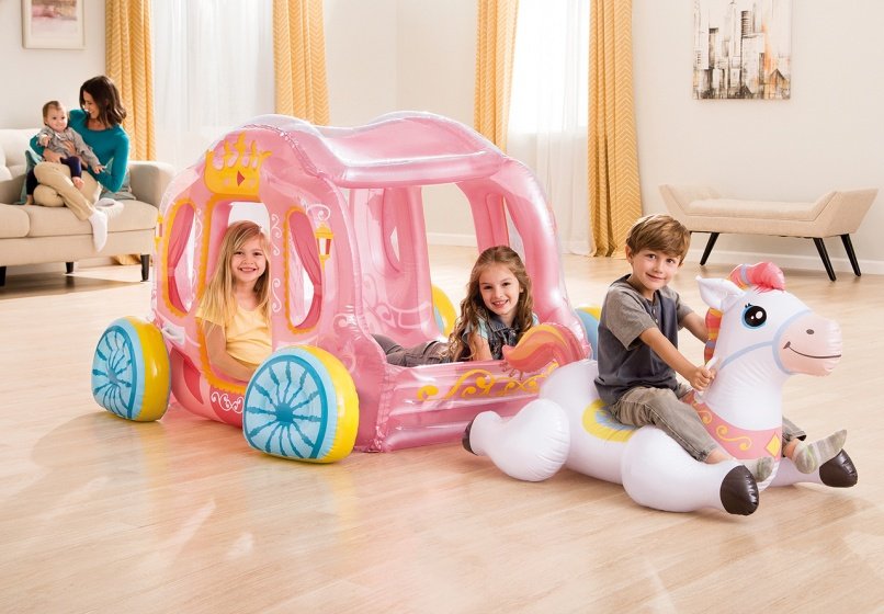 intex_opblaasvoertuig_prinsessenkoets_met_paard_roze_wit_145_cm_2_290864_1556622702.jpg